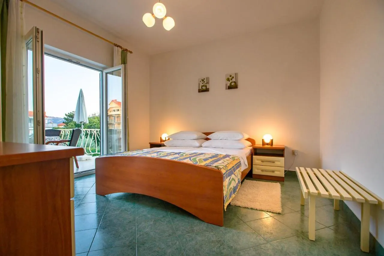 Apartmani Ivan I Ruza Lopar Apartman